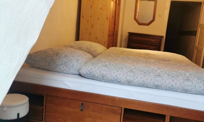Nuremberg Old Town Apartment | DIe Baumwolle. etsablishes 1430 one of the oldest houses in nuremberg