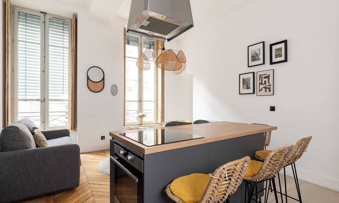 Carnot - Gailleton Apartment | Dify Balcony - Quartier Ainay