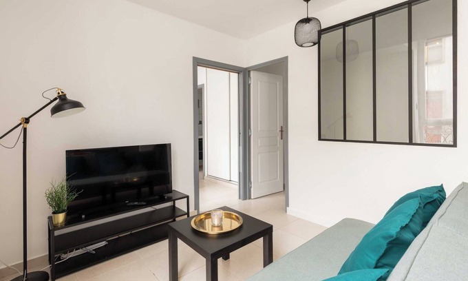 Charpennes - Charmettes Apartment | DIFY Berlioz - Charpennes