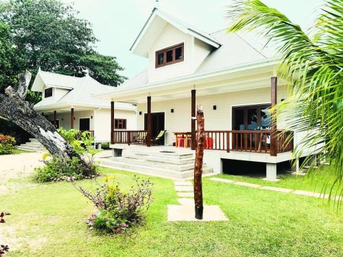 La Digue Apartment | Digwa Beach Chalet
