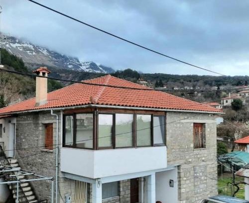 Central Tzoumerka Apartment | Dimitra's traditional house