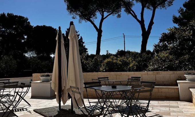 Mola di Bari Bed & Breakfast | Dimora CARASPI