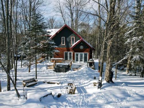 Eagle Lake Ski Chalet | Dingle Run Lodge at Sir Sam's
