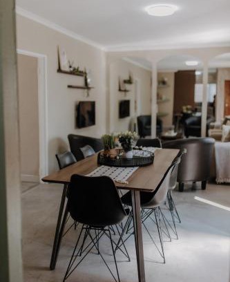Boksburg Apartment | Dip in, Dip out HQ
