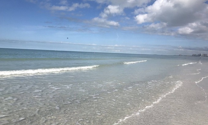 Sand Key Condo | Direct Gulf Front, 2BR/2BA on the Beach with balcony, Landmark Towers