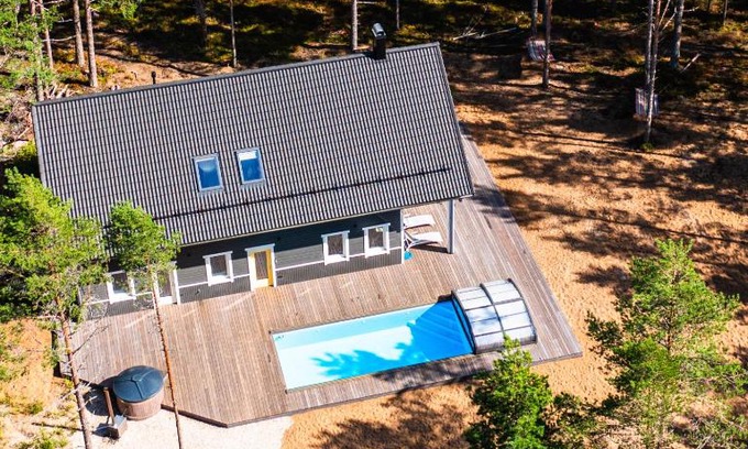 Laane-Nigula Parish Villa | Dirhami Pool Villa
