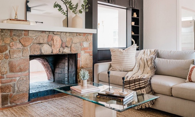 The Garden District House | DISCOUNT @The Louie, a Designer central Tucson gem