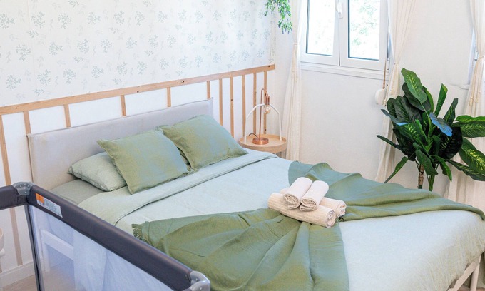 Linda-a-Velha Apartment | Discover Belém with Comfort and Tranquility