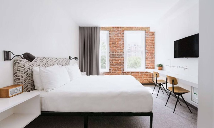 Foggy Bottom Hotel | Discover D.C.'s History - Steps Away from Lincoln Memorial