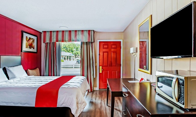 Ridgeland House | Discover South Carolina’s Lowcountry Gateway! Lodging with Free Parking