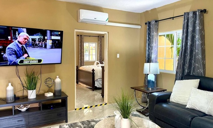 Silver Sands House | Discover your home away from home at Integrity Palms! Book now!