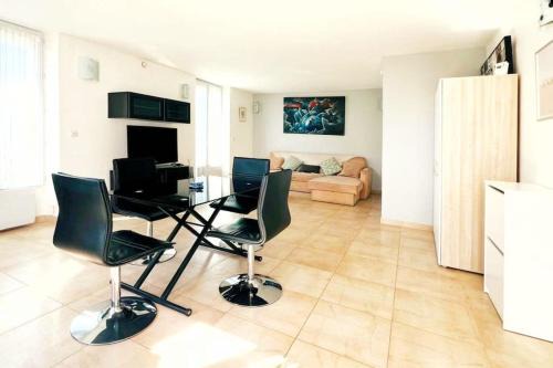 Thorigny-sur-Marne Apartment | Disney & Paris pour 2 personnes.