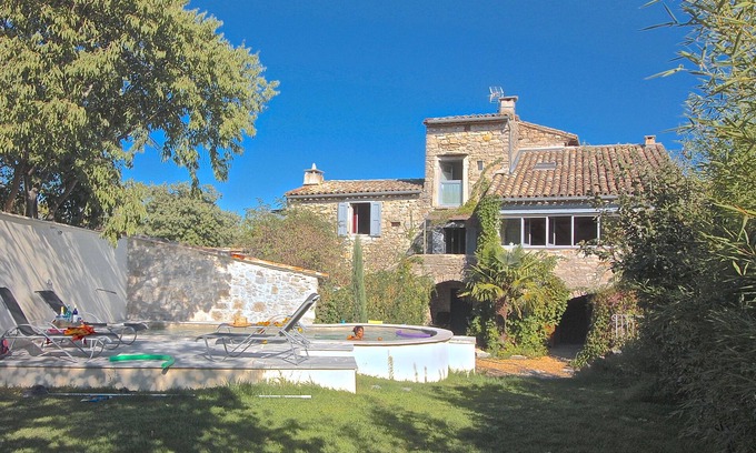Pompignan Cottage | Distinguished farmhouse, away from the crowd, Uzés, Anduze