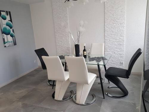 Jelenia Gora Apartment | Dmuchawiec