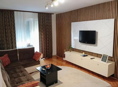 Doboj Apartment | Dnevna Soba