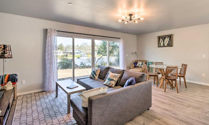 Ocean Shores House | Dock, Water Views Dog-Friendly Ocean Shores Home!