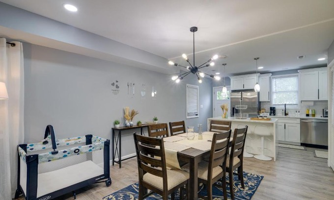 Washington House | Dog-Friendly DC Home with Deck and Yard!