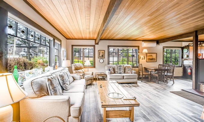 Downtown Cannon Beach Cabin | Dog-friendly, oceanfront home just a stroll from the beach and shopping & dining