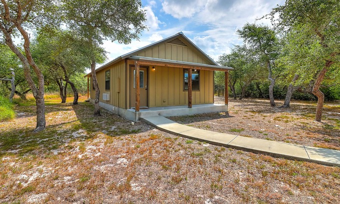 Aransas Pass House | Dog-friendly, tree-lined home at RV Haven with patio, WiFi & AC - near beaches