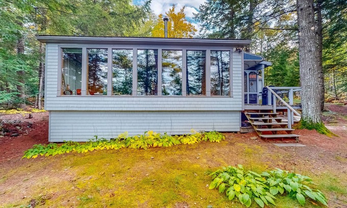 Palermo Cottage | Dog-friendy lakefront cottage w/gas fireplace, firepit, dock, grill, & 3 kayaks