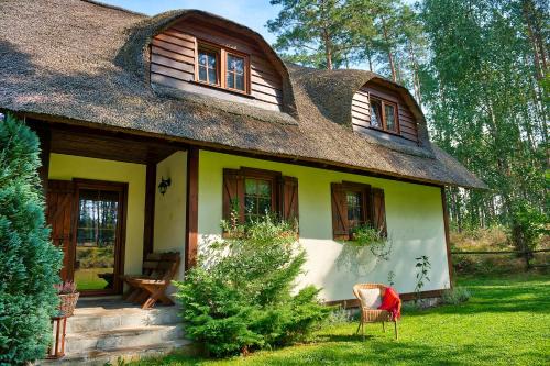 Sulecki Borek House | DOM POD STRZECHĄ NA KASZUBACH