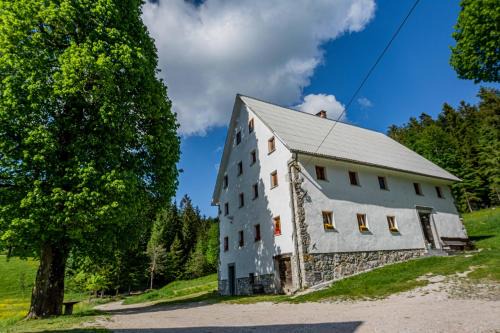 Gorenja Trebusa House | Domačija Gačnik