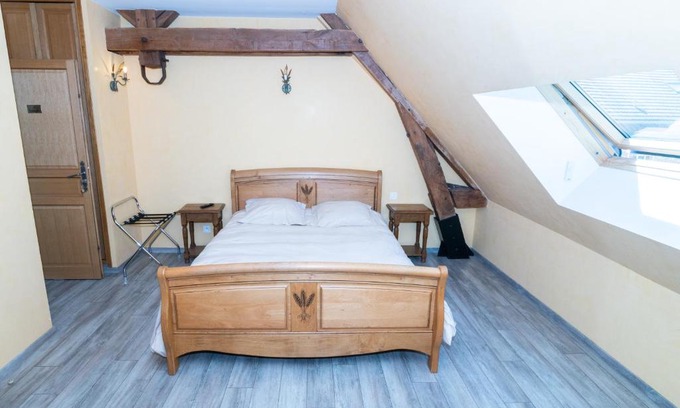 Saint-Fargeau-Ponthierry Bed & Breakfast | Domaine d'Auxonnettes Chambres d'Hôtes et Gîtes
