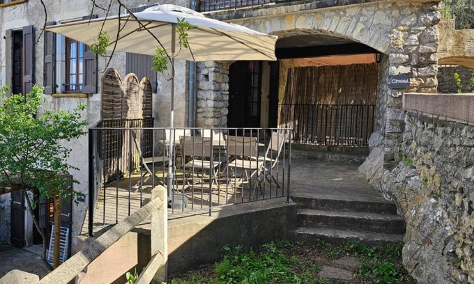 Sauve Apartment | Domaine de Bagard - Gîte l'ESPAGNOL 66m² 4/8 pers Terrace