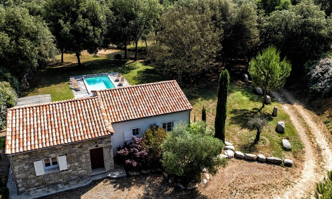 Corte Villa | Domaine de Bracciole CORTE villa, swimming pool, 20ha wooded park, river