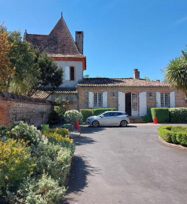 Saint-Elix-le-Chateau House | Domaine de l'Elysée