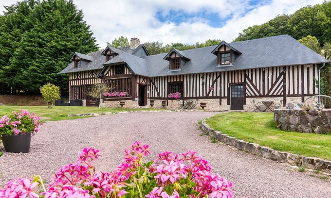Pont-l'Eveque Cottage | Domaine de Geffosses in Pont L eveque