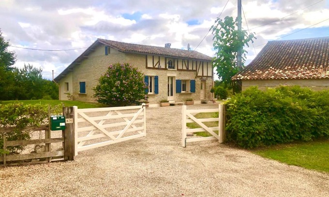 Saint-Colomb-de-Lauzun House | Domaine de la Dourdène