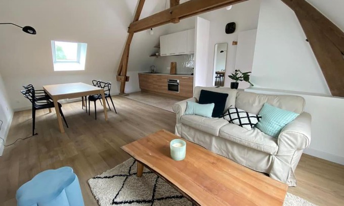 Peronne Apartment | Domaine de La Quenouille - Appartement B