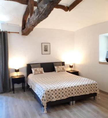 Valeilles Bed & Breakfast | Domaine de Merugat Chambre d'Hôtes