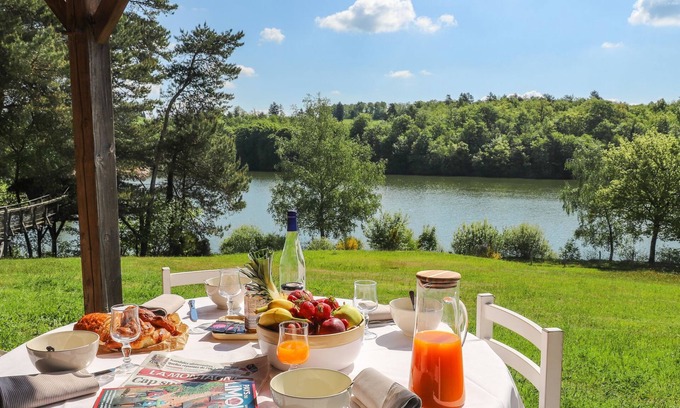 Meyrignac-l'Eglise House | Domaine des Monédières - Chalet Lac 4-6 by Interhome