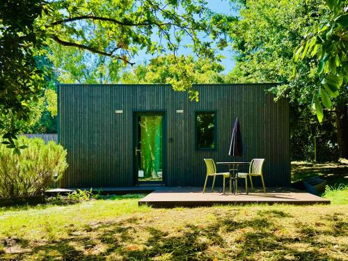 Bourg-des-Comptes Cabin | Domaine du Mafay - LODGE BROCÉLIANDE