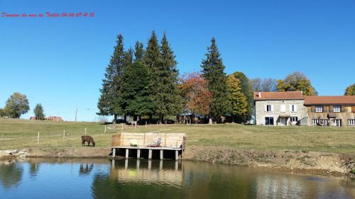 Lanarce Bed & Breakfast | Domaine du Mas du Taillet