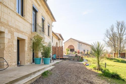 Sadirac Apartment | Domaine Ecoline