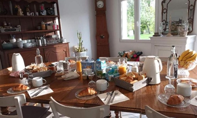 Villers-sous-Chatillon Bed & Breakfast | Domaine La Garence