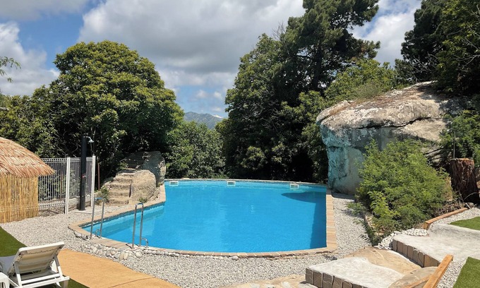 Berre-des-Alpes Apartment | Domaine Le Rocher d'Argent Appart dans domaine Swimming pool & Jacuzzi & Games room