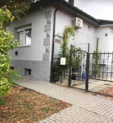 Erdobenye House | Dombi Porta