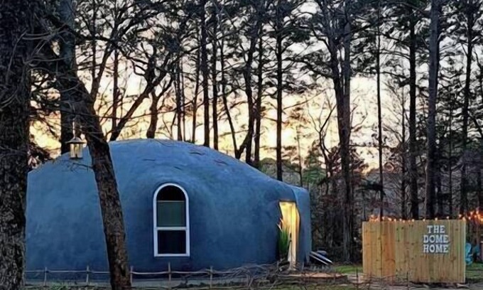 Bullard House | Dome Home at Lake Palestine (Bullard)