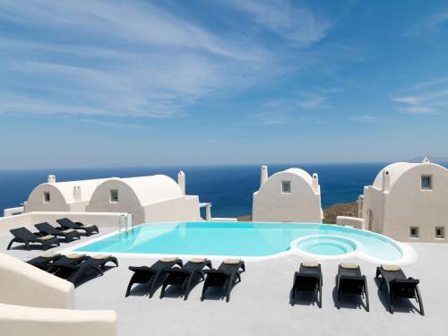 Imerovigli Hotel | Dome Santorini Resort