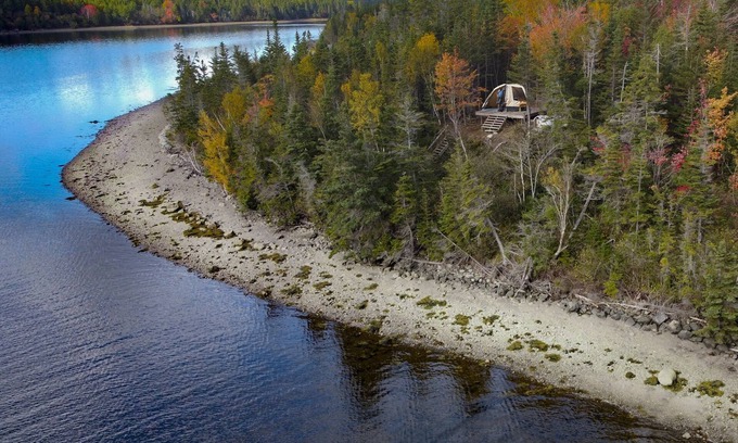 Walkerville Cabin | Dome Yurt On The Ocean and Private Beach, free Wifi