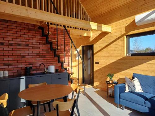 Karniewek House | Domek w Sośninie, stodoła Dzierżenin
