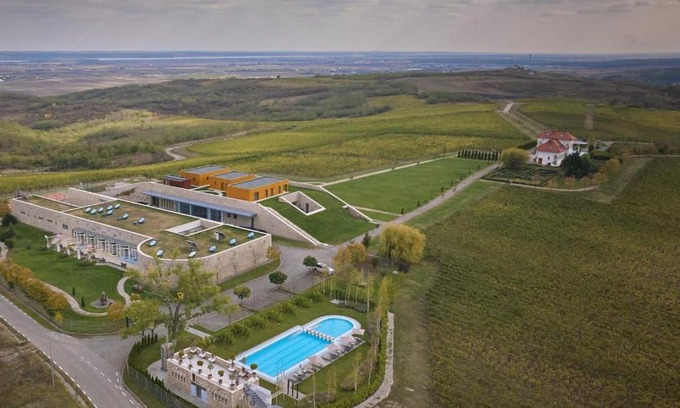 Dragasani House | Domeniul Vila Dobrusa - Crama AVINCIS