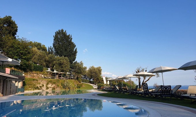 Gardone Riviera House | Domina Borgo degli Ulivi - Lake Garda