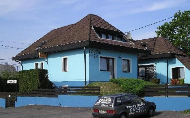 Szekesfehervar Bed & Breakfast | Domino Panzió