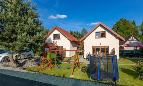 Rabe Villa | Domki Na Równi