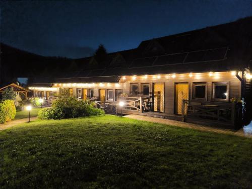 Miedzybrodzie Zywieckie Cabin | Domki Tina